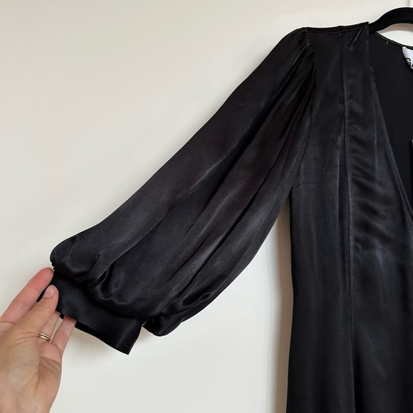 GANNI Heavy Satin Wrap Dress Size US 4 NEW NWT - Picture 5 of 15